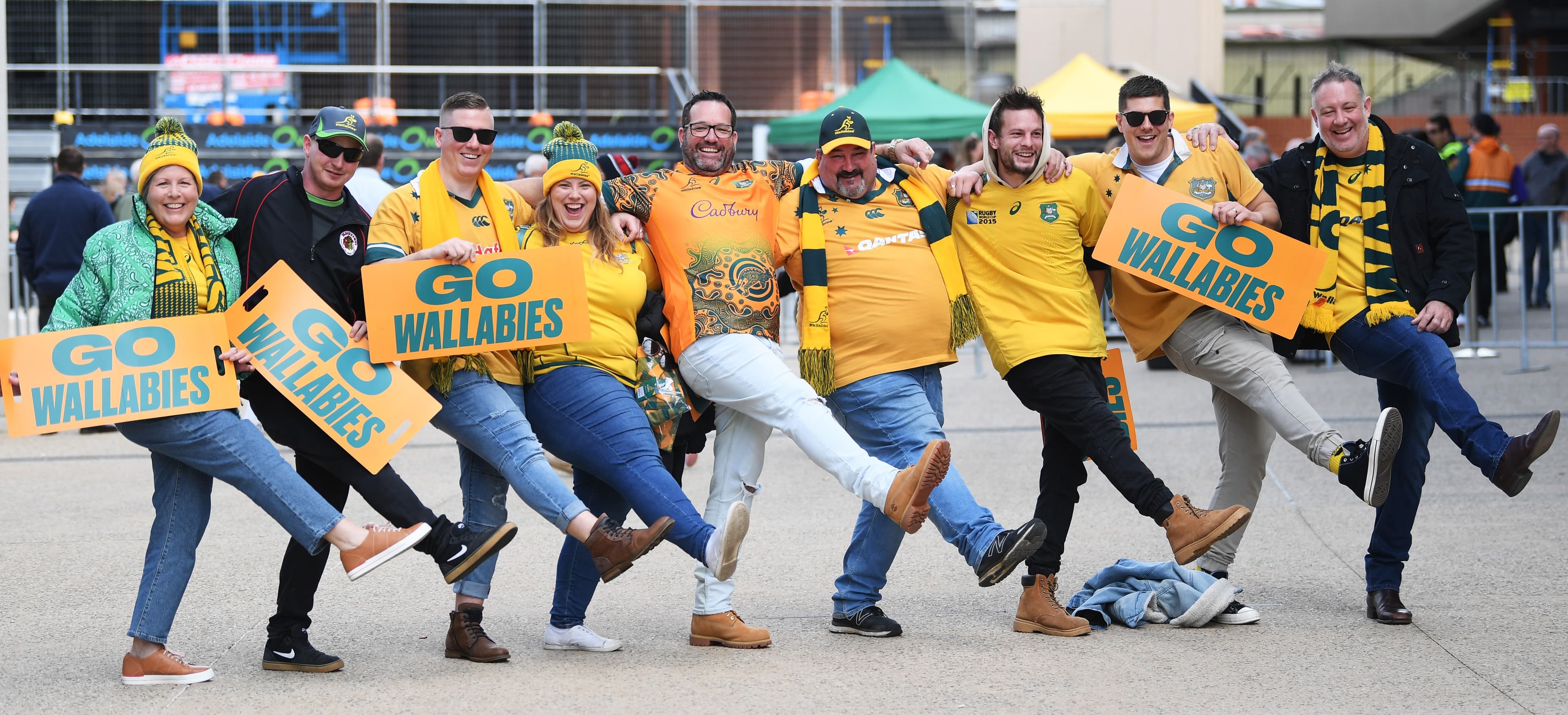 fans at game